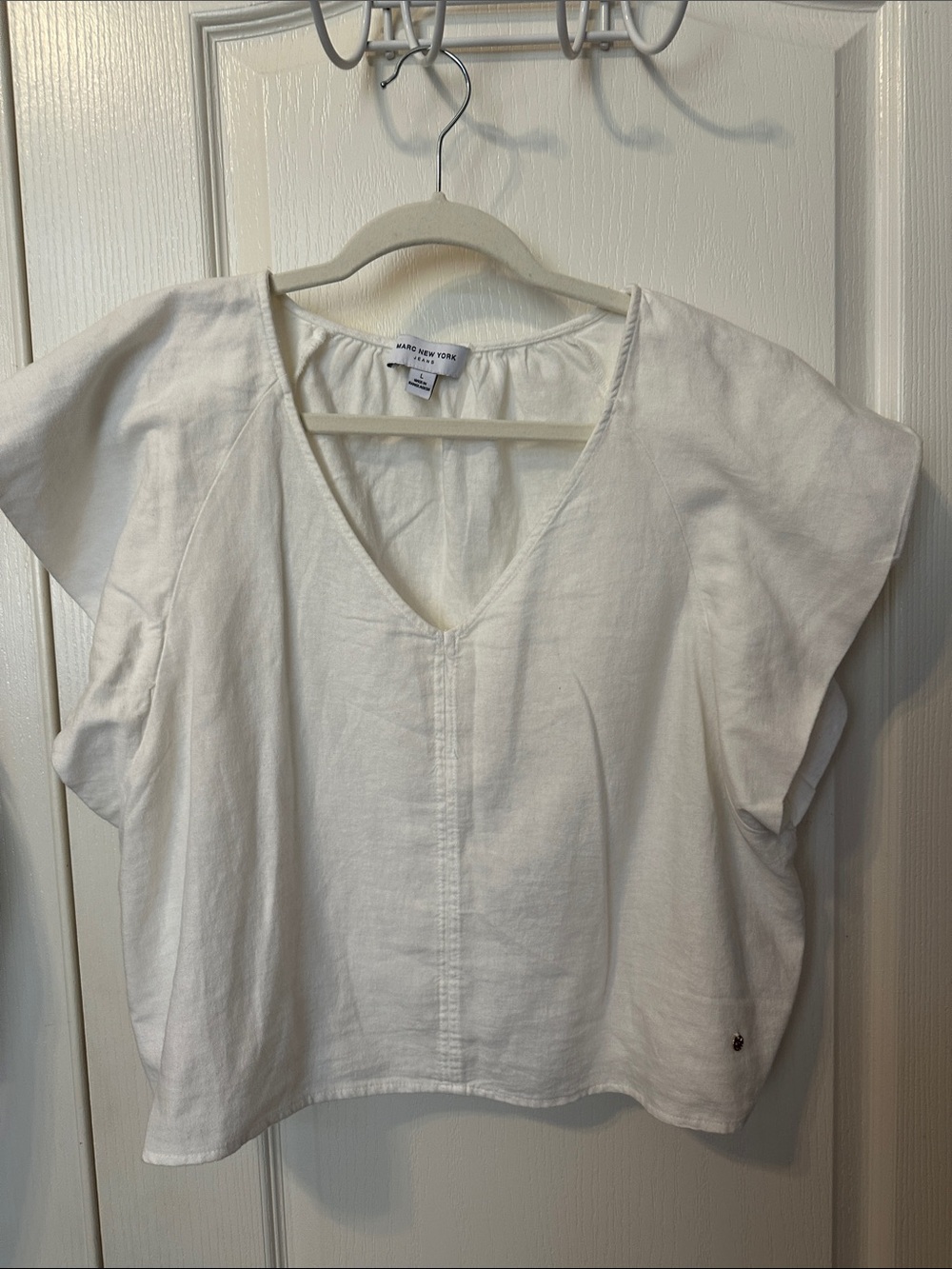 Marc New York White V-Neck Boxy Linen Short Sleeve Tunic